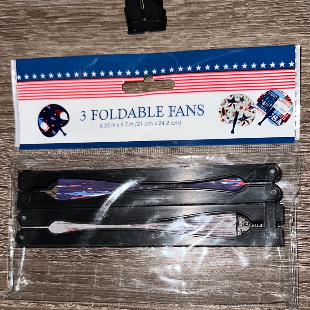 Hand held fans  Set of three - Picture 4 of 4